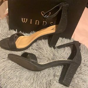 Windsor “Hannah” Black Glitter Heel